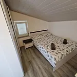 Knezevic * Crikvenica